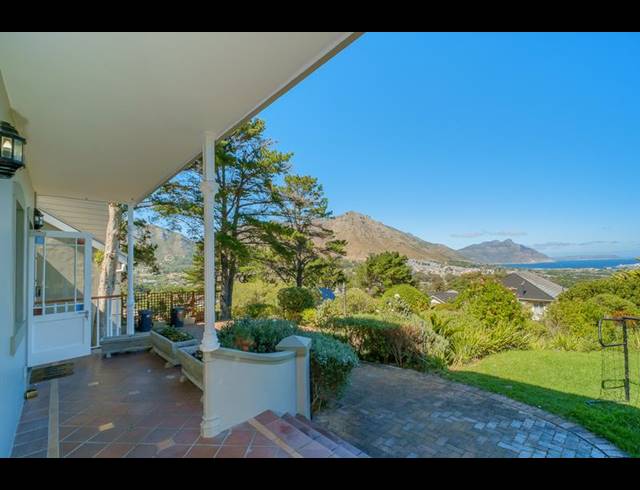 5 BEDROOM HOUSE FOR SALE IN RUYTEPLAATS